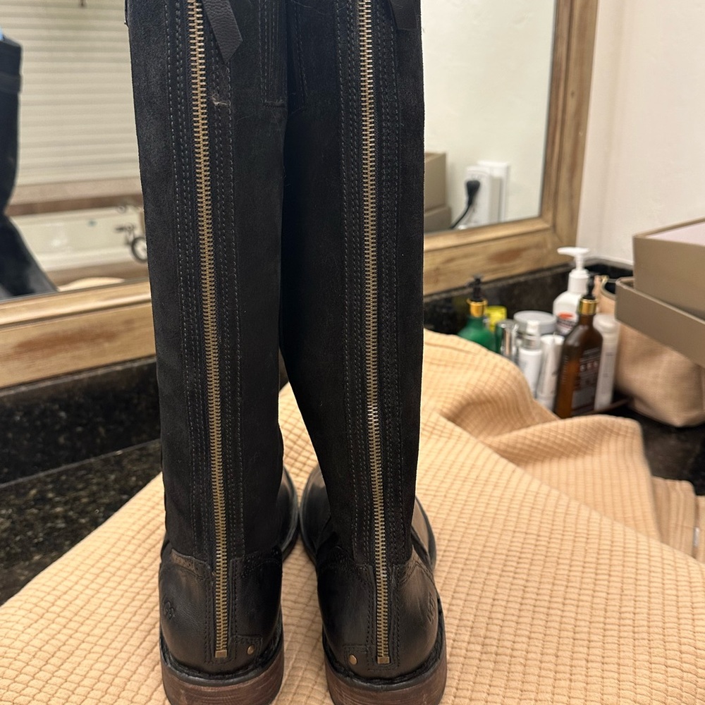 Winter tall boots